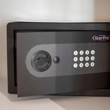 Fofi's Elegant * Kos Town