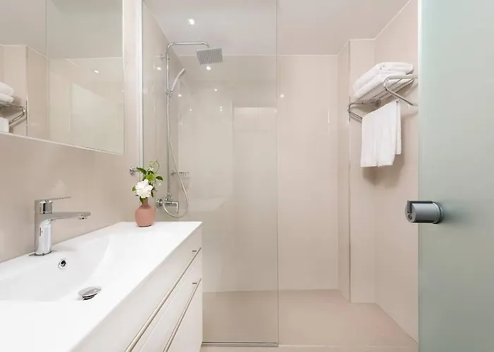 Fofi's Elegant * Kos Town